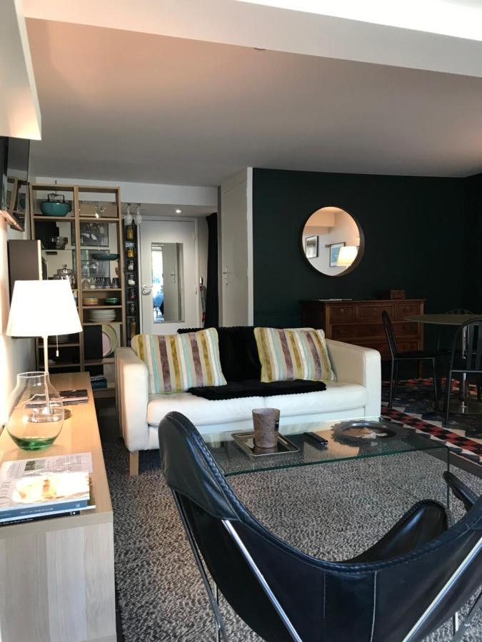 Un Havre De Paix Lägenhet Courcelles-Sapicourt Exteriör bild